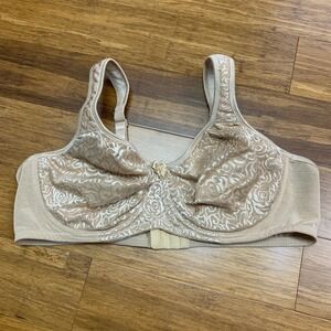 Breezies Bra Womens Size 40B Beige Floral Lace Full‎ Coverage Support Wireless